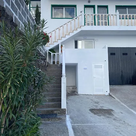 Tinisagua Holiday home Brena Alta